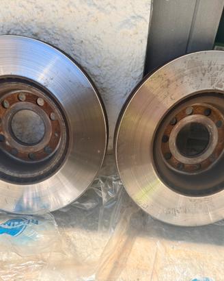 Set dischi+pastiglie Audi A3 8Y