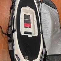 Tavola surf efoil elettrico Radinn