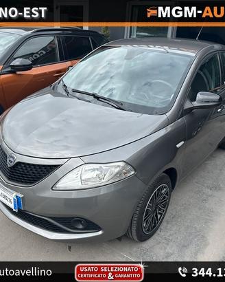 Lancia Ypsilon 1.2 69 CV 5 porte GPL casa madre