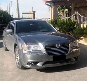 LANCIA THEMA 3.0V6 239CV PLATINUM - ANNO 2011