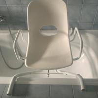 SEDIA GIREVOLE PER VASCA IN ACCIAIO VERNICIATO