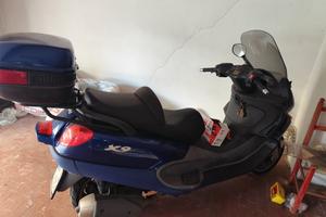 Piaggio X9 180cc.