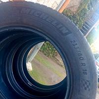 Michelin- Pilot sport 4 suv 235/60 R18