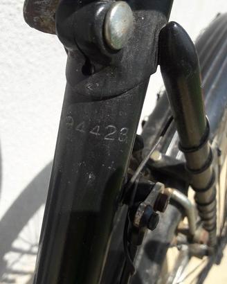 Splendida Bianchi Retrò da Donna – Fascino Vintage