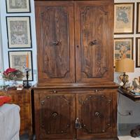 Credenza in noce fine '800 italiano