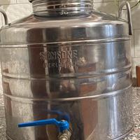 Tanica olio con rubinetto