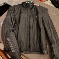 giubbotto pelle moto dainese
