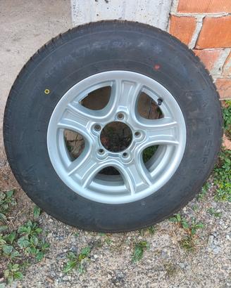Cerchi e gomme Suzuki Vitara 