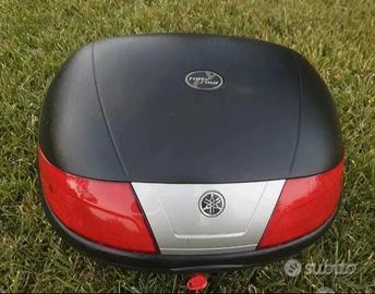 Bauletto givi, spazioso, ideale per riporre 2 casc