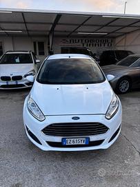 Ford Fiesta 1.4 5 porte Bz.- GPL Black & White Edi