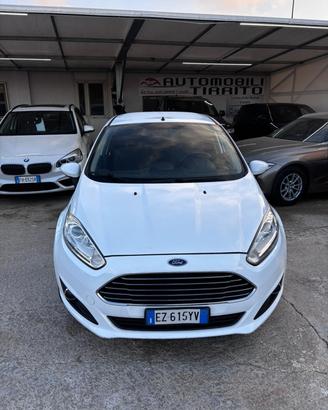 Ford Fiesta 1.4 5 porte Bz.- GPL Black & White Edi