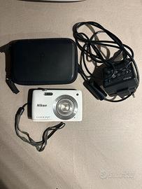 Macchina fotografica Nikon