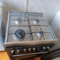 Cucina con forno 