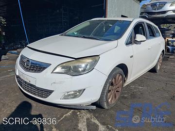 OPEL ASTRA J SPORTS TOURER P10 1.7 CDTI -Ricambi