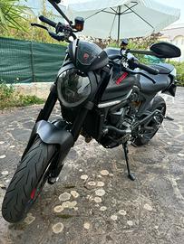 Ducati Monster 937 plus