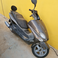 Yamaha Majesty