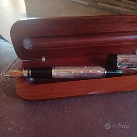 Penna stilografica 