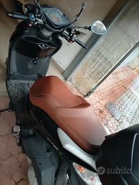 Scooter Malaguti 250