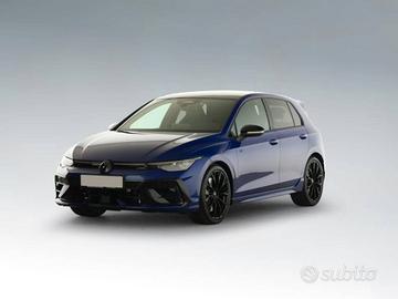 Volkswagen Golf 2.0TSI 333cv-Black Edition-Akrapov