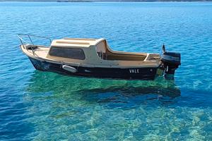 Pilotina 6 metri semicabinato 25 Yamaha Autolube