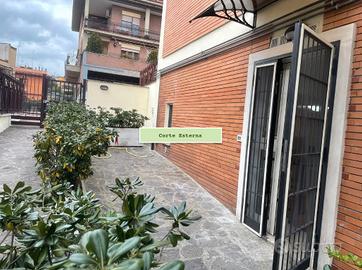 PISANA BRAVETTA MONOLOCALE ARREDATO Con CORTE