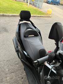 Yamaha Xmax 300 tech max