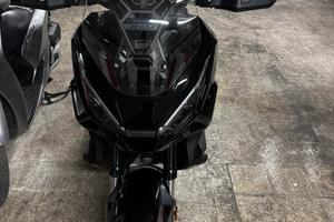 X-adv 750