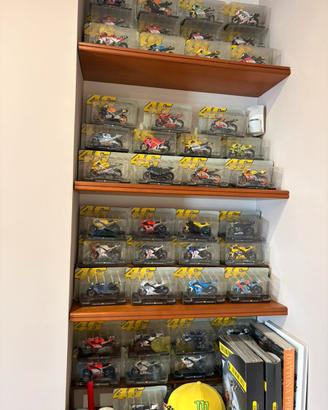 Collezione moto valentino rossi Vr46