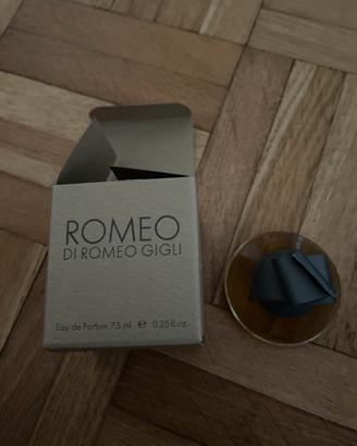 Romeo Gigli profumo