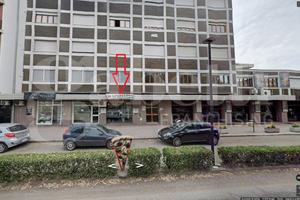 Negozio Rende [Cod. rif 3269530ACG] (Roges)