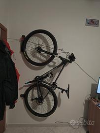 Pro Bike Tool Supporto di stocaggio verticale