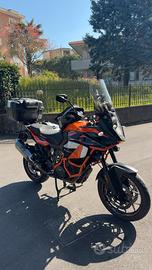KTM 1090 Adventure – 124 CV