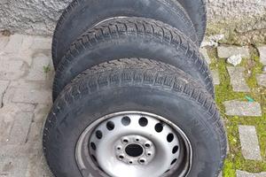 Pneumatici invernali