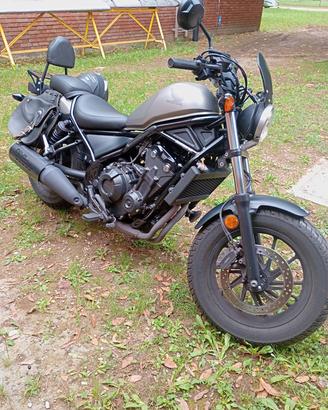 Honda rebel