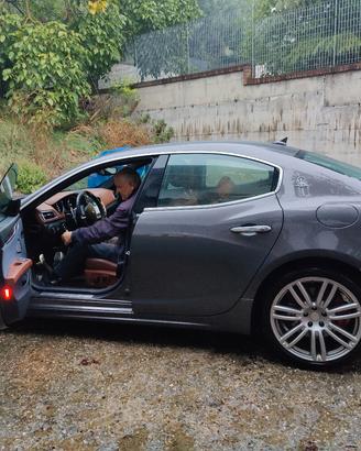 MASERATI Ghibli V6 Diesel 275 CV