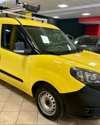 FIAT Doblo Doblò 1.3 MJT S&S PC-TN PORTA SCALA U
