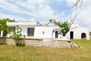 Rustico a Martina Franca, 5 locali