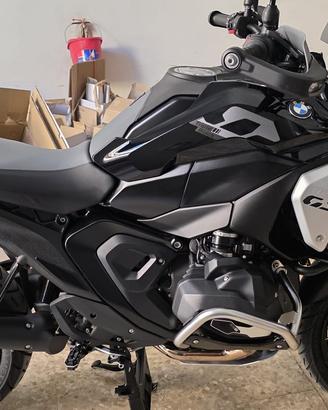 ricambi bmw r 1300 gs triple black