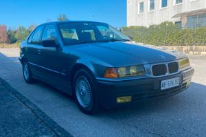 BMW E36 318i