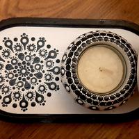 Vasetto portacandele con vassoio dipinti a mano 