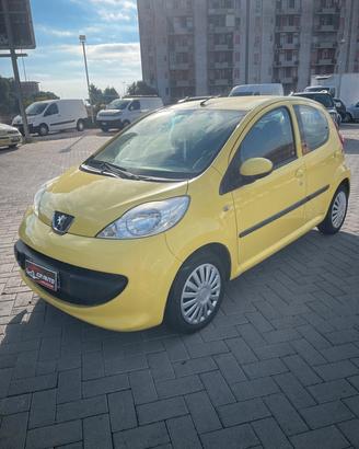 Peugeot 107 1.4 HDi 5p