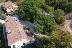 TER. AGRICOLO A GUBBIO