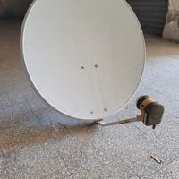 Antenna satellitare