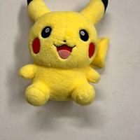 Peluche Pokémon Pikachu