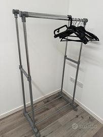 Stand rella appendiabiti regolabile con ruote
