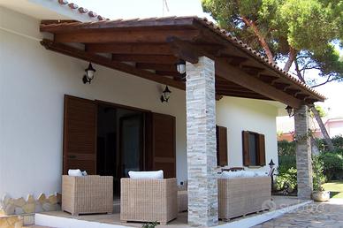 Villa a 200 metri dal mare