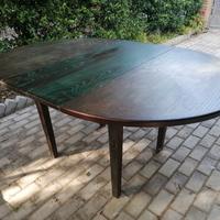 Tavolo in legno allungabile 
