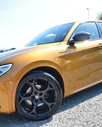 Alfa Romeo Stelvio ALFAROMEO Q4 VELOCE GT JUNIOR 2