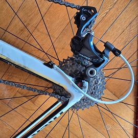 bici Trek Domane 4.7 carbonio da riparare