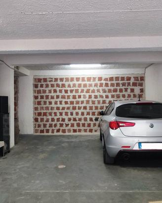 Posto Auto e Moto Disponibile